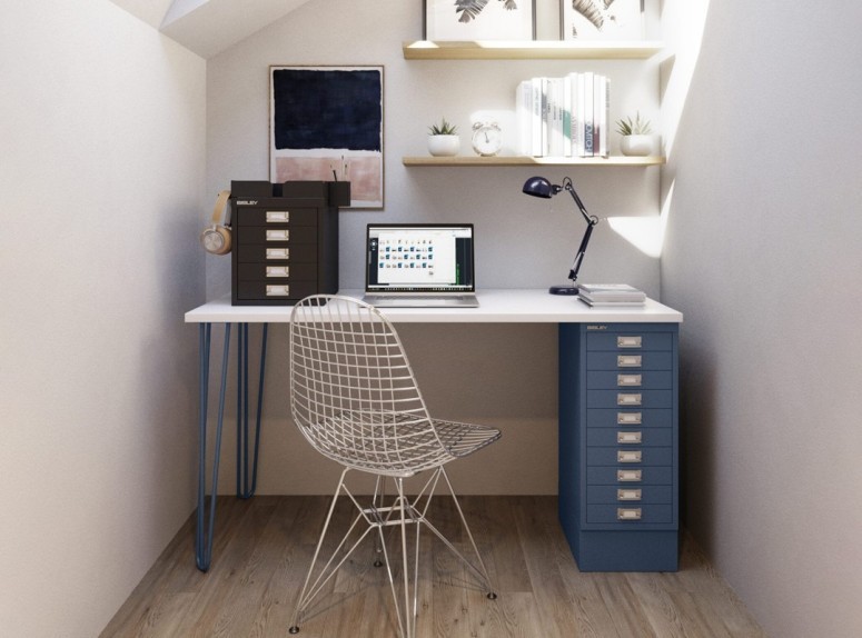 Bureau Belong Multidesk avec pieds épingle