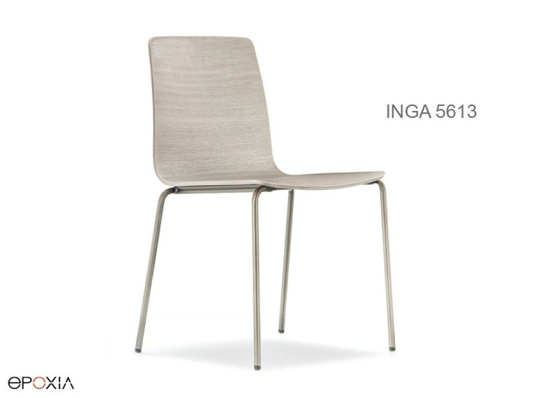 Chaise empilable Inga 5613, assise bois