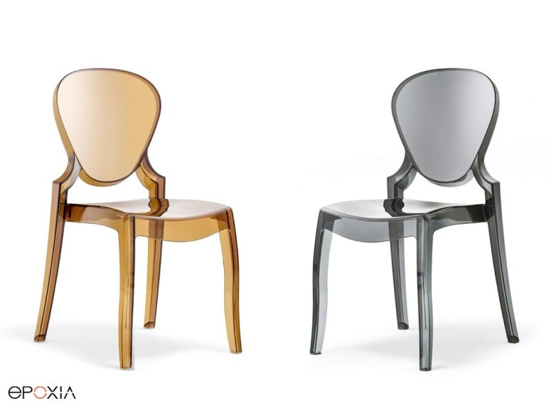 Chaises Queen translucides, coloris gold et silver