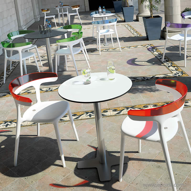 Tables outdoor rondes stratifié blanc et béton