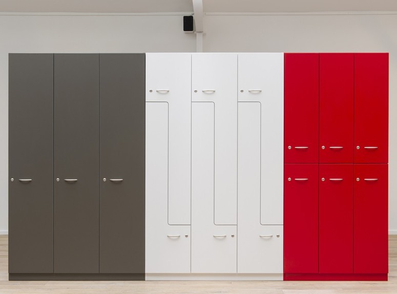 Vestiaires Oxwood en mélaminé disponibles dans 42 coloris et 3 modèles différents