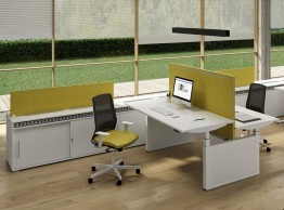Bureau réglable en hauteur électriquement Winglet