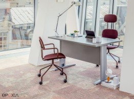Chaises, fixes ou pivotantes New School