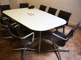 Réalisation table de réunion en verre n°18
