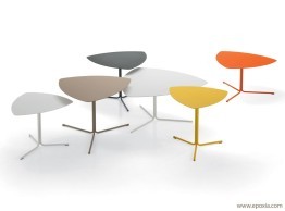 Table basse Kensho en acier avec piétement 3 branches