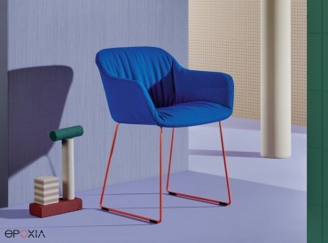 Fauteuil tapissé Babila XL, pied luge métal