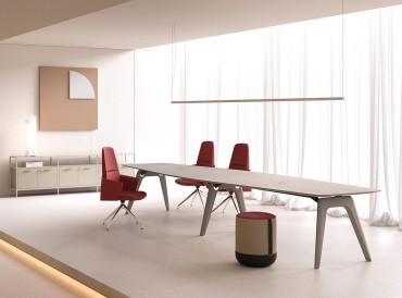 Grande table de réunion Rail forme tonneau, placage chêne gris