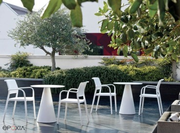 Tables outdoor Ikon