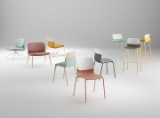 Collection d'assises Klik, pieds bois ou métal, assise polypropylène ou tapissée