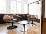Fauteuils Perillo, coque en placage bois