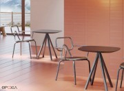 tables de restauration Lem par Corbetta