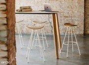 Tabourets de bar Coma 4L, assise bois