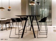 Table haute Arki pour la restauration