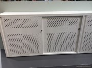 Armoire en métal Glide avec portes coulissantes