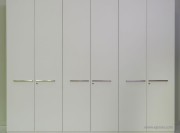 Armoire portes battantes Oxwood poignées horizontales