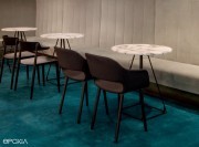Fauteuils Babila pour restaurant