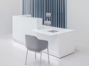 Banque d'accueil blanche Linea