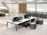 Bench 4 postes avec dessertes porteuses et coussins d'assises ponctuelles