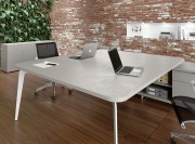 Bureau Bench 2 postes Blade sur desserte