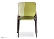 Chaise Blitz empilable en polycarbonate vert transparent