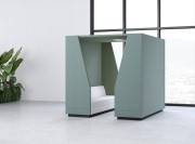 Bricks Pavilion Square, assise et 2 ouvertures