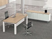 Nouvelles finitions : pieds acrylique brillant blanc