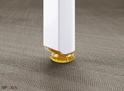 Piètement acier blan, embout et vérin jaunes