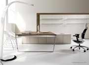 Bench collection Arko sur desserte porteuse, piètement chromé