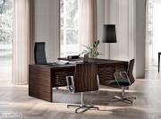 Bureau direction collection E10 par Quadrifoglio, Ebène