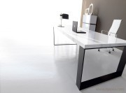 Bureau laqué blanc brillant New Loop