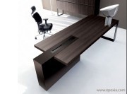 Bureau orme foncé avec extension UC