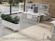 Bureau Take Off ambiance cosy bois et blanc