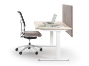 Bureau individuel Altim réglable en hauteur éléctriquement