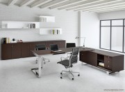 Bureau design Archimede plateau cuir, chant et piètement inox poli 