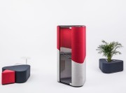 Cabine acoustique Hana et poufs