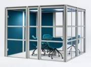 Cabine acoustique Hako Meeting XL, tissu Synergy, 4 fauteuils + 1 table