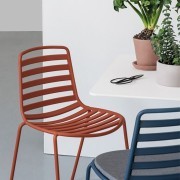 Chaise empilable outdoor Street de Enea