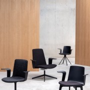 Chaises Lottus avec accoudoirs en bois