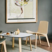 Fauteuil Lottus Lounge, assise et 4 pieds bois