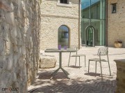 Chaises de la collection Lyse