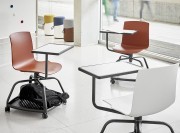 Chaise de formation sur roulettes Odei Etudiant avec tablette écritoire