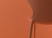 Chaise outdoor Love par Vondom, finition Melon