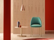 Chaise Vic pieds métal epoxy doré