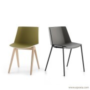 Chaises Aiku par Jean-Marie Massaud pieds chêne massif ou métal