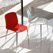 Chaises de collectivité 4 pieds design Liù