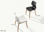 Chaise Uni 577 et Uni 562, pieds bois et coque en polypropylène