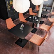 Chaises restaurant Cover