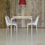 Chaises restauration Marilyn