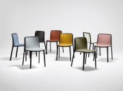Collection de chaises de collectivité empilables Bika.