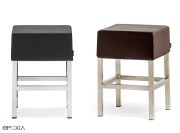 Tabouret bas structure acier vernis et chromé